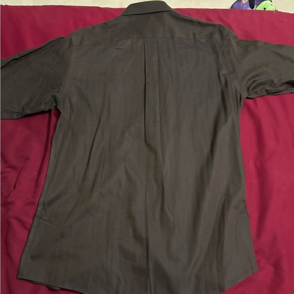 Button down - Picture 4 of 4